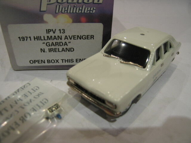 1/43 Brooklin IPV 13 Hillman Avenger Garda N. Ireland 1971