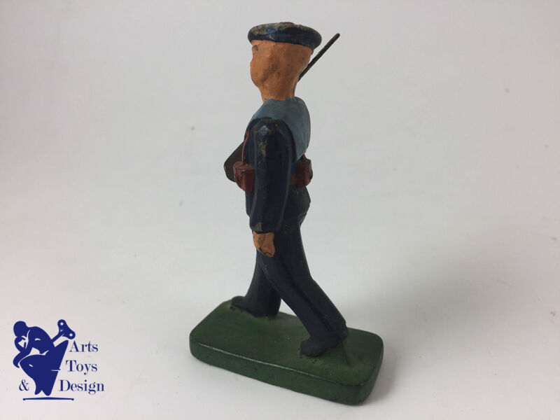 JRD Figure France circa 1935 Soldier sailor Walking with rifle H 9.5cm