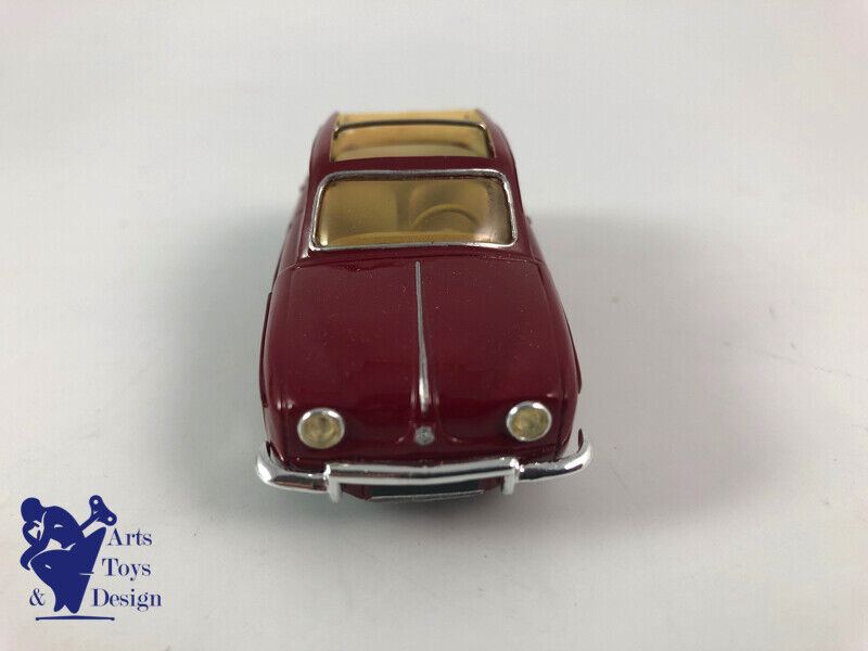 1/43 ° Automany Renault Dauphine Decouvrable Maroon