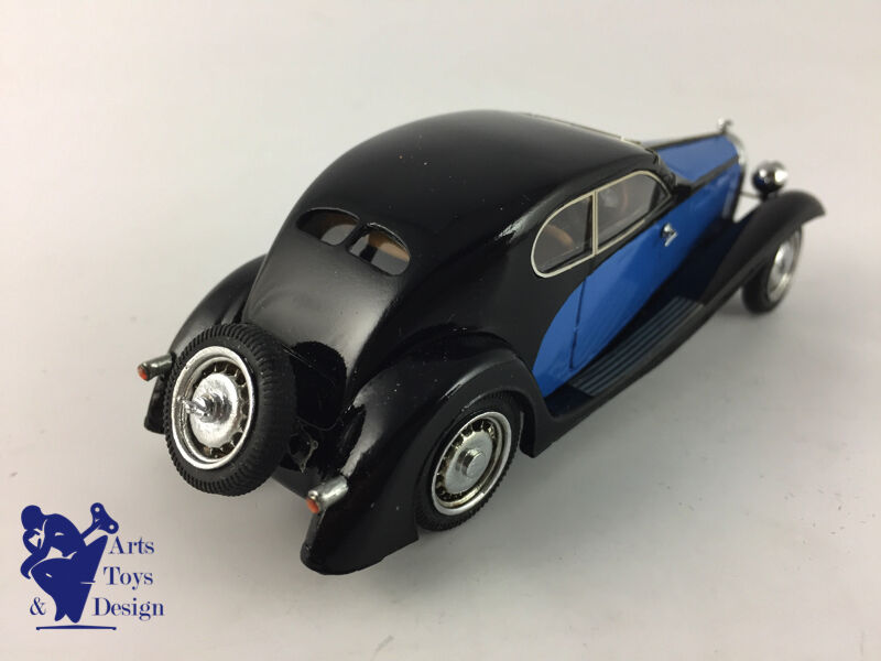 1/43 CLUB AMIS DU 1/43 B11 BUGATTI T 46 SURPROFILE 1935 MULHOUSE NOIR ET BLEU