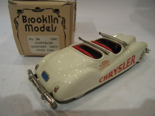 1/43 Brooklin 8a Chrysler Newport Indy Pace Car 1941