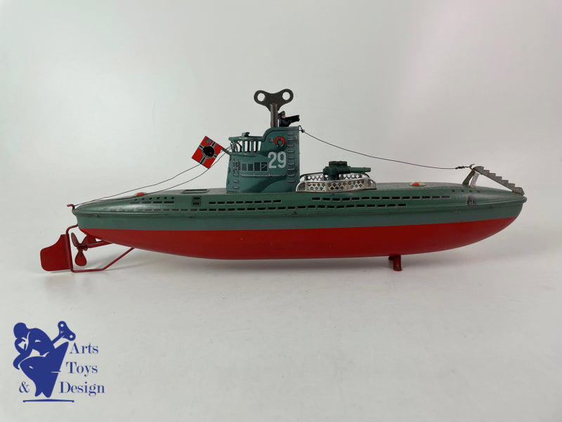 Antique toys Arnold Ref 2005 Submarine U Boat Clockwork Circa 1937