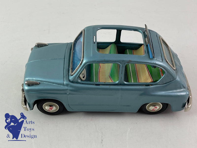 BANDAI 743 FIAT 600 DECOUVRABLE BLEU FRICTION VERS 1960