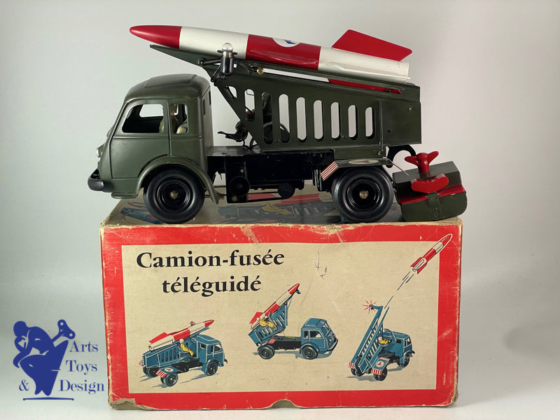 CIJ 6/40M CAMION RENAULT LANCE FUSEE MILITAIRE TELEGUIDE 1960