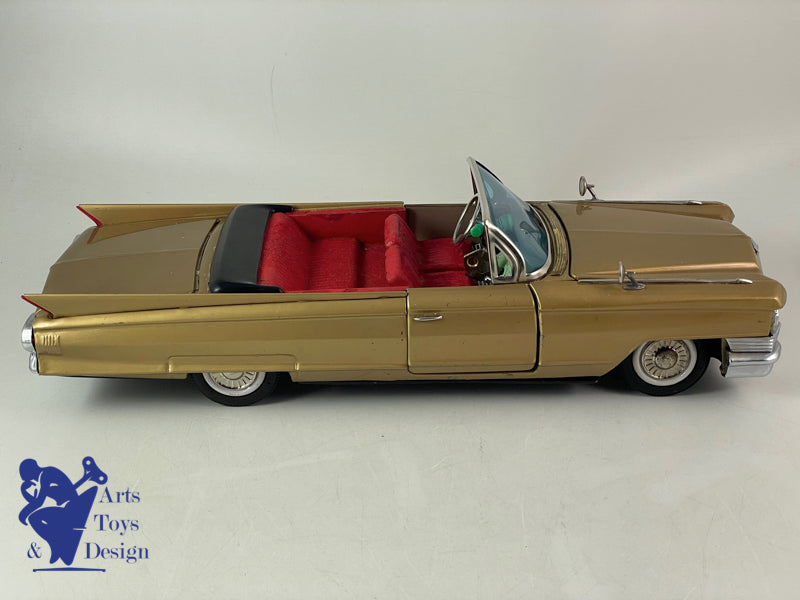 BANDAI JAPAN GOLDEN CADILLAC CONVERTIBLE 42CM ELECTRIQUE VERS 1960