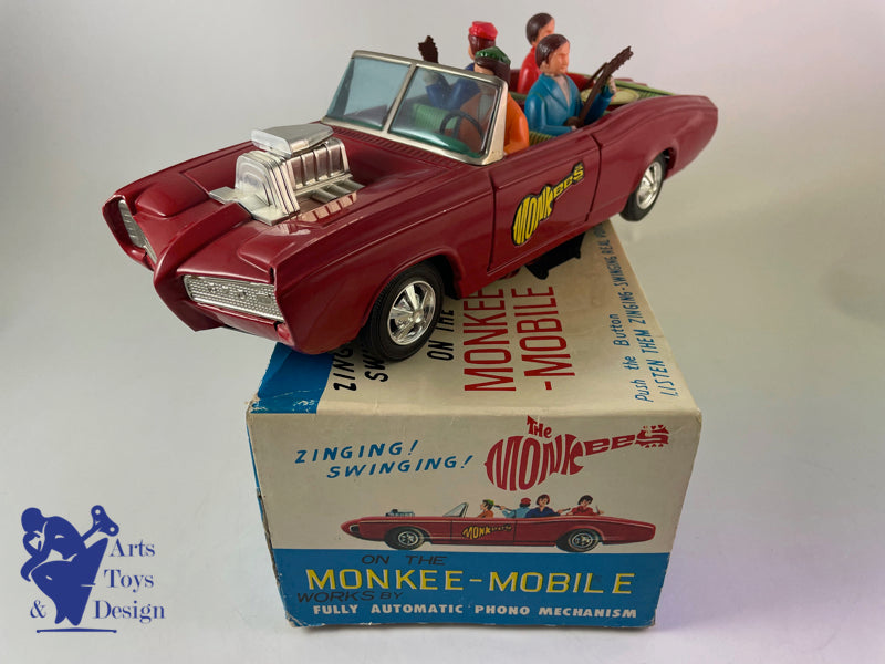 JOUET ANCIEN ASC AOSHIN MONKEE MOBILE MONKEES PONTIAC GTO VERS 1967 L 31CM